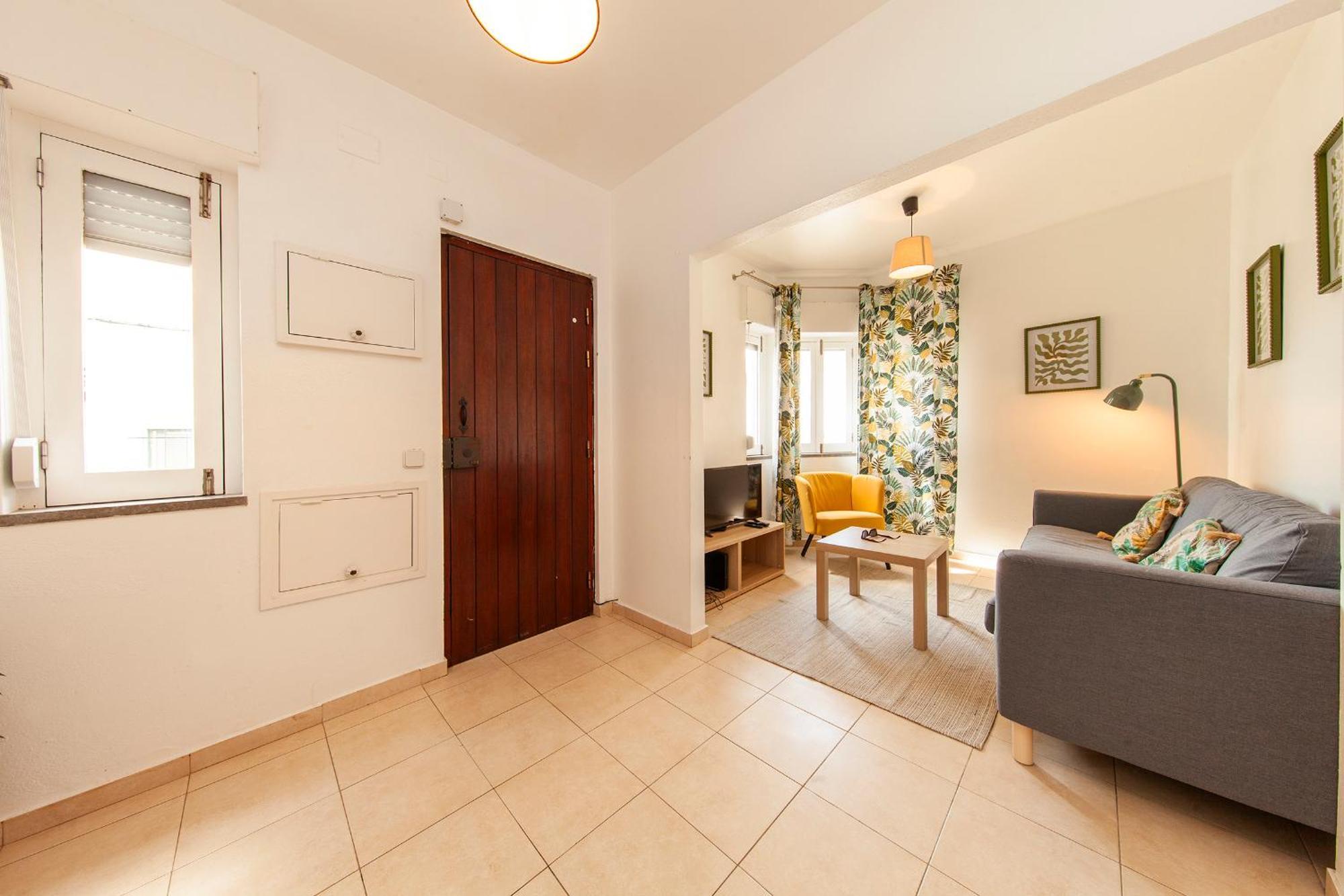 Apartment C21 - Camachinhos Downtown